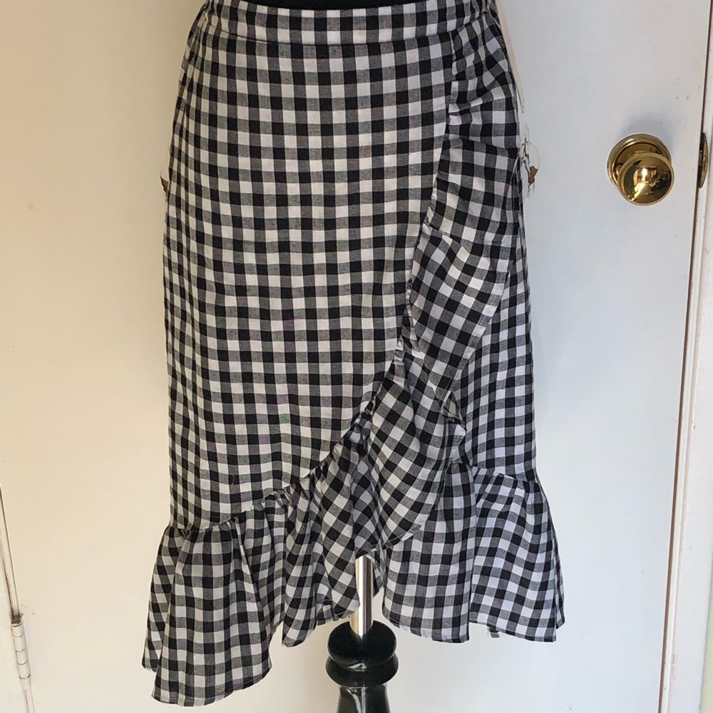 Black White Gingham Ruffle Skirt NWT